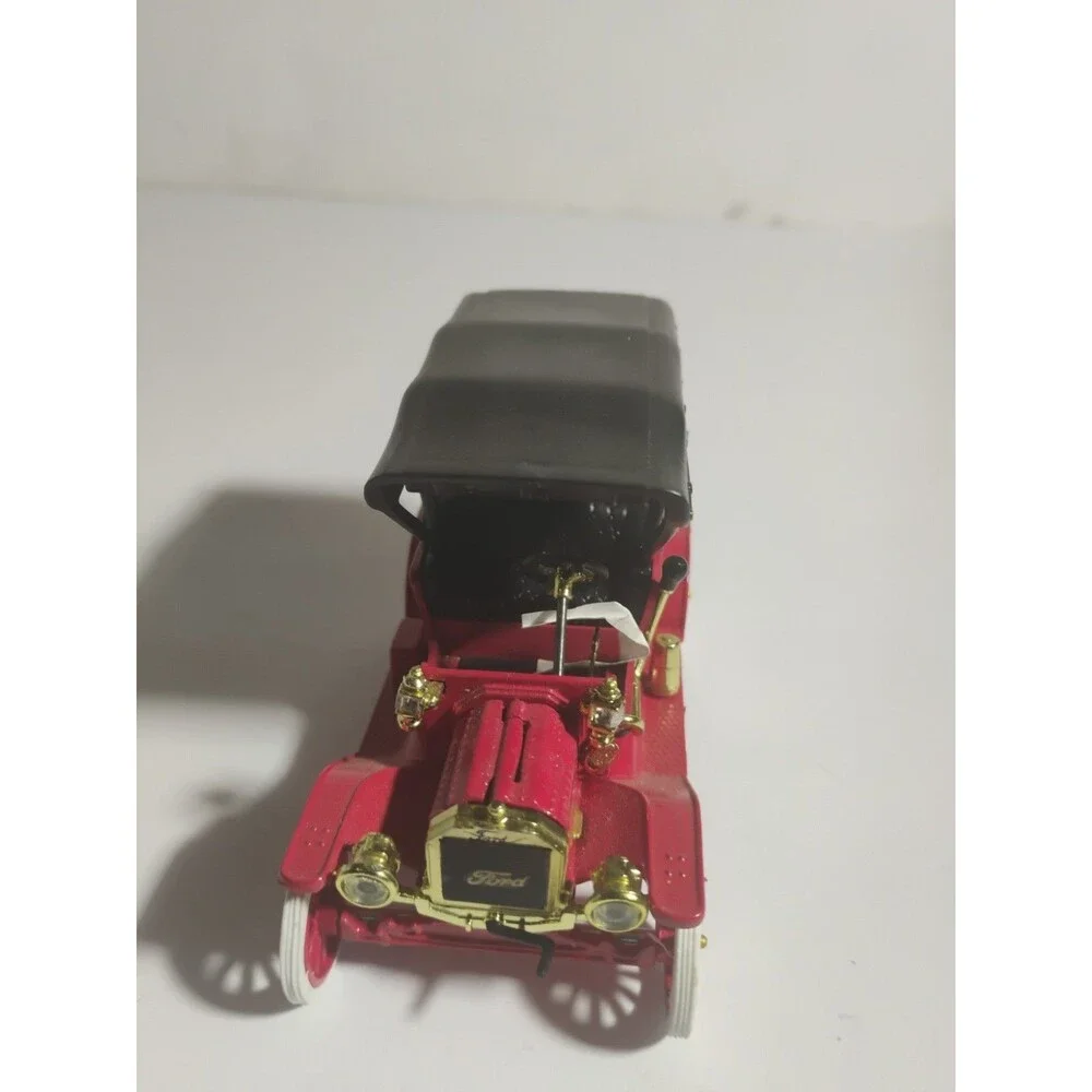 National Motor Museum Mint 1909 Ford Model T Touring 1:32 Scale, Mint Condition